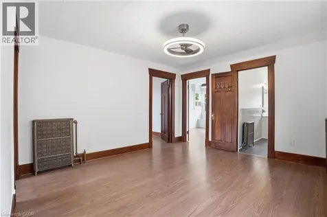 167 Balmoral Avenue South Hamilton ON L8M 3K2