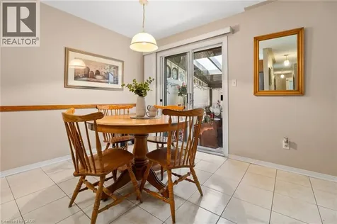 1263 Bantham Street Mississauga ON L5V 1Y8