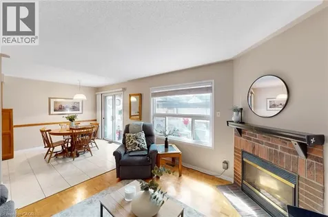 1263 Bantham Street Mississauga ON L5V 1Y8