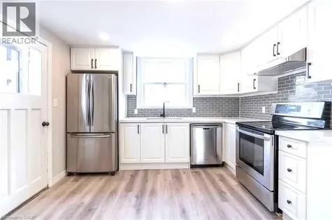 18 Merigold Street St. Catharines ON L2S 2N3