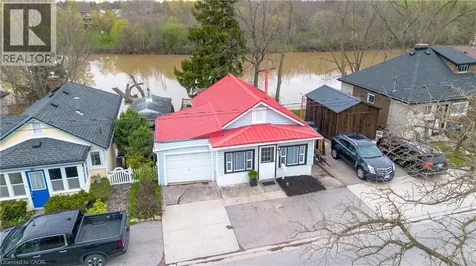 68 Riverside Drive Welland ON L3C 5E2