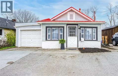 68 Riverside Drive Welland ON L3C 5E2