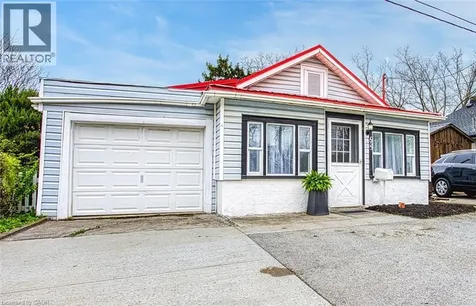 68 Riverside Drive Welland ON L3C 5E2
