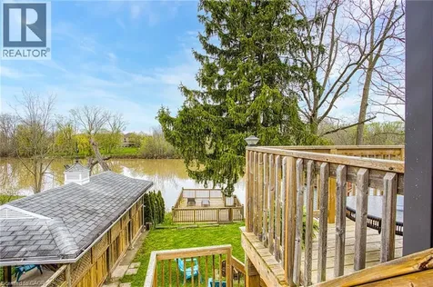 68 Riverside Drive Welland ON L3C 5E2