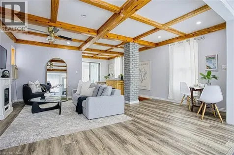 68 Riverside Drive Welland ON L3C 5E2