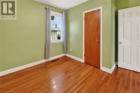 117 Stewartdale Avenue Hamilton ON L8K 4P4