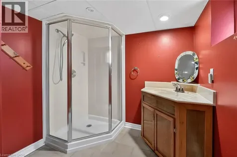 117 Stewartdale Avenue Hamilton ON L8K 4P4