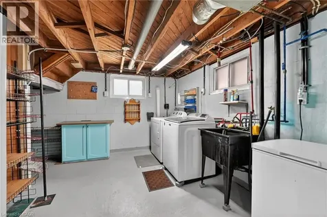 117 Stewartdale Avenue Hamilton ON L8K 4P4