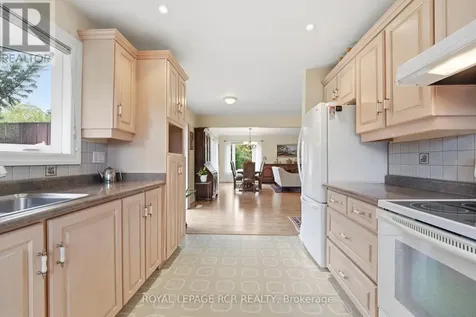 28 Reddington Drive Caledon ON L7E 0E4