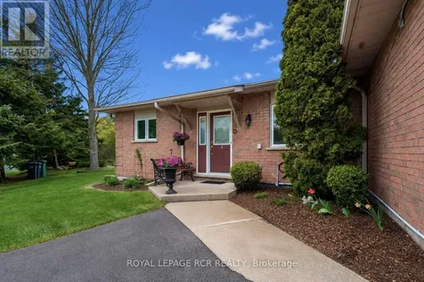 28 Reddington Drive Caledon ON L7E 0E4