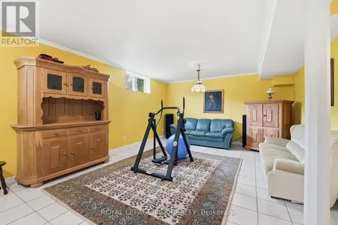 28 Reddington Drive Caledon ON L7E 0E4