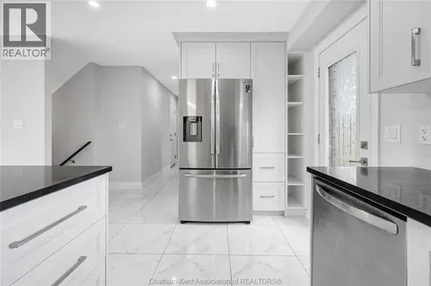 59 Churchill Park Road Chatham ON N7M 0R8