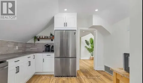 659 Dolph St Street North Cambridge ON N3H 2B5