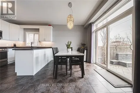 154 Keystone Crescent Hamilton ON L0R 1P0