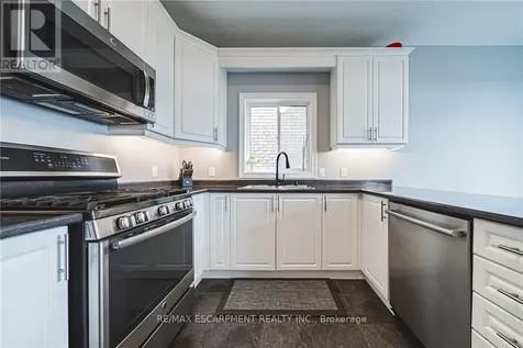 154 Keystone Crescent Hamilton ON L0R 1P0