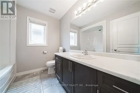 154 Keystone Crescent Hamilton ON L0R 1P0