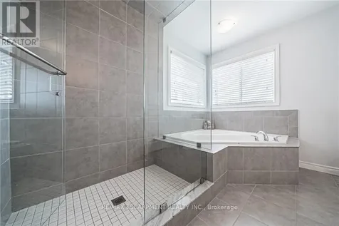 154 Keystone Crescent Hamilton ON L0R 1P0