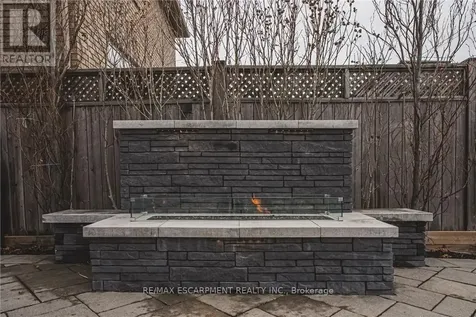 154 Keystone Crescent Hamilton ON L0R 1P0