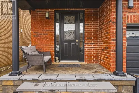 154 Keystone Crescent Hamilton ON L0R 1P0