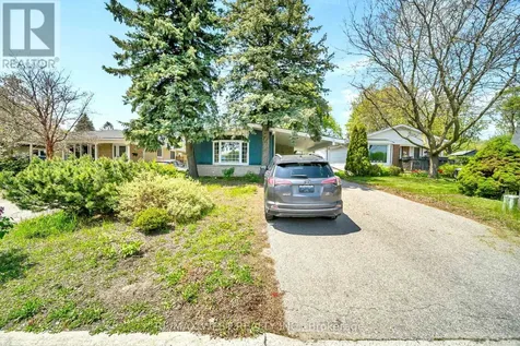 62 Greendale Crescent Kitchener ON N2A 2R6