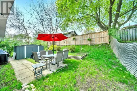 62 Greendale Crescent Kitchener ON N2A 2R6