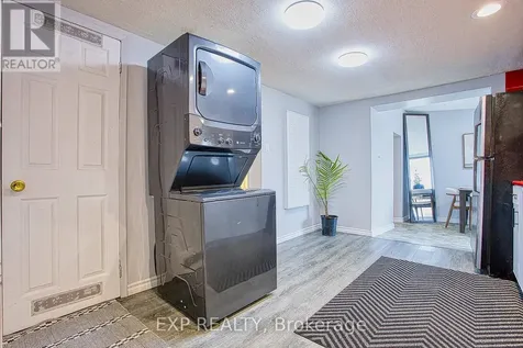 68 Riverside Drive Welland (broadway) ON L3C 5E2