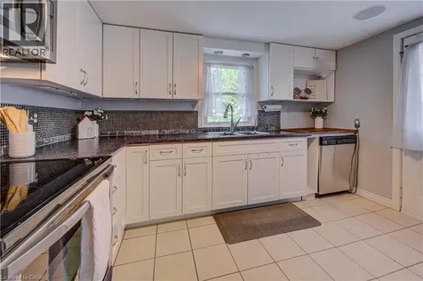 39 Guelph Street Guelph ON N1H 5Y7