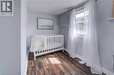 39 Guelph Street Guelph ON N1H 5Y7