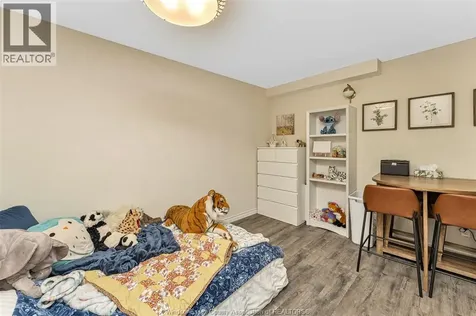11460 Timber Bay Crescent Windsor ON N8R 2K9