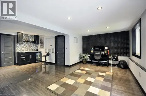 12 Karalee Crescent Cambridge ON N3C 4H2
