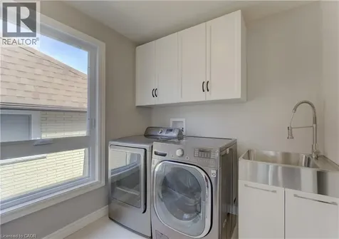 51 Coach Hill Drive Kitchener ON N2E 1N7