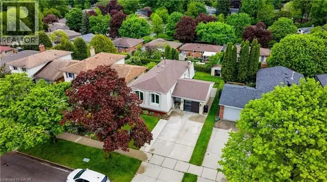 51 Coach Hill Drive Kitchener ON N2E 1N7