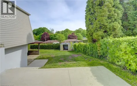 51 Coach Hill Drive Kitchener ON N2E 1N7