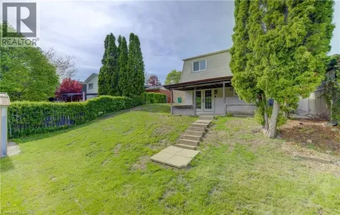 51 Coach Hill Drive Kitchener ON N2E 1N7