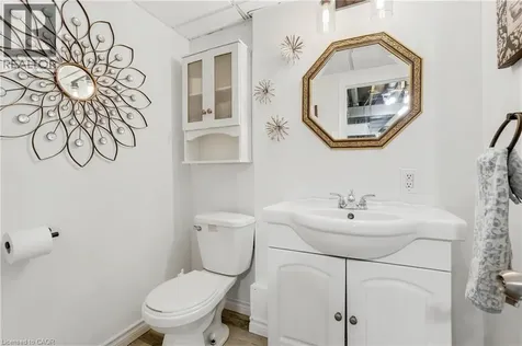 144 Bellingham Drive Hamilton ON L8V 4M8