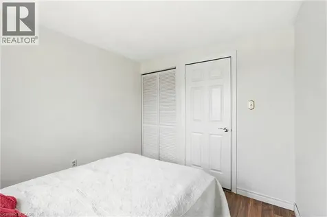 144 Bellingham Drive Hamilton ON L8V 4M8
