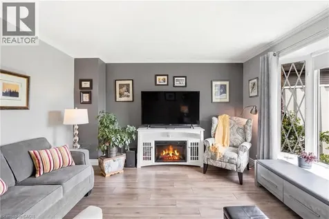 144 Bellingham Drive Hamilton ON L8V 4M8