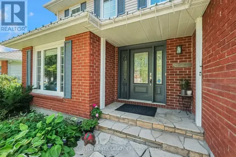 1709 Caminiti Crescent Ottawa ON K4A 1M2