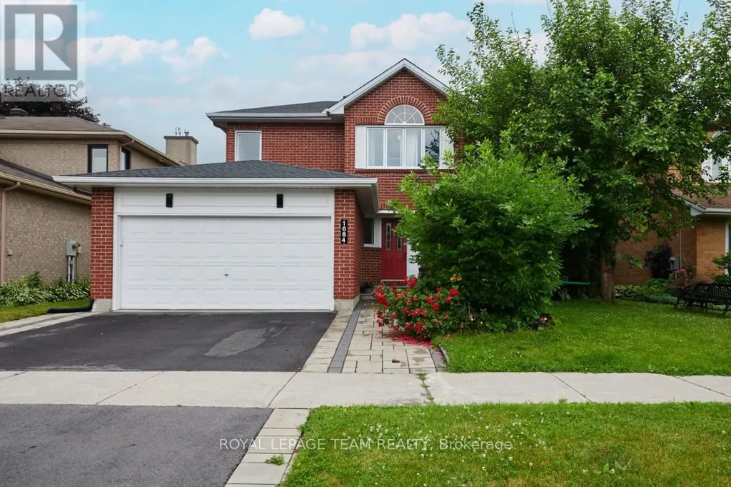 1684 Des Sapins Gardens Ottawa ON K1C 8E1