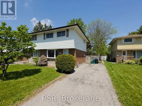 11 Elmsdale Drive Kitchener ON N2E 1H7