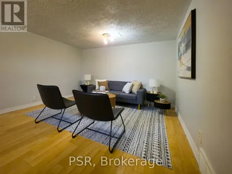 11 Elmsdale Drive Kitchener ON N2E 1H7