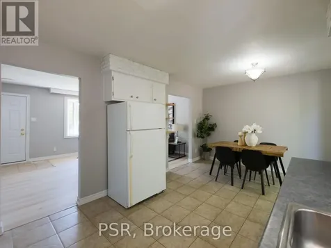 11 Elmsdale Drive Kitchener ON N2E 1H7
