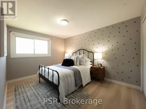 11 Elmsdale Drive Kitchener ON N2E 1H7
