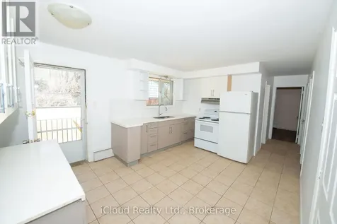 536 Glen Forrest Boulevard Waterloo ON N2L 4J2