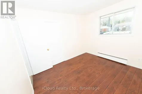 536 Glen Forrest Boulevard Waterloo ON N2L 4J2