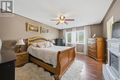 478 Regent Street Orillia ON L3V 4E3