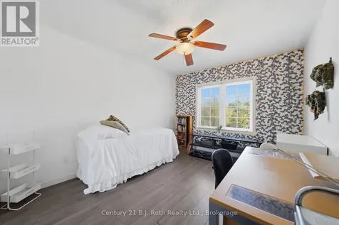 478 Regent Street Orillia ON L3V 4E3