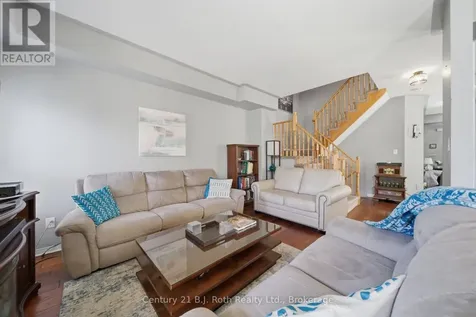 478 Regent Street Orillia ON L3V 4E3