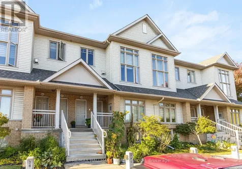358 Galston Private Ottawa ON K1W 0G3
