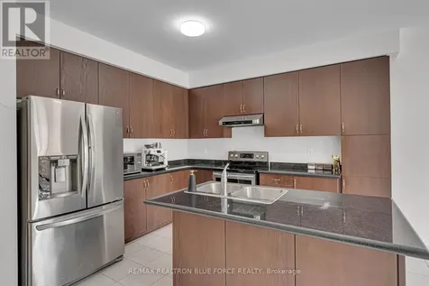 38 Pinedale Avenue Caledon ON L7C 3Z6